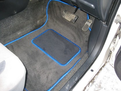 Ворсовые коврики на Toyota Caldina (T21) 1997 - 2002 в Улан-Удэ Ворсовые коврики на Toyota Caldina (T21) 1997 - 2002 в Улан-Удэ