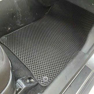 Ворсовые коврики на SsangYong Korando III 2010 - 2017 в Улан-Удэ Ворсовые коврики на SsangYong Korando III 2010 - 2017 в Улан-Удэ