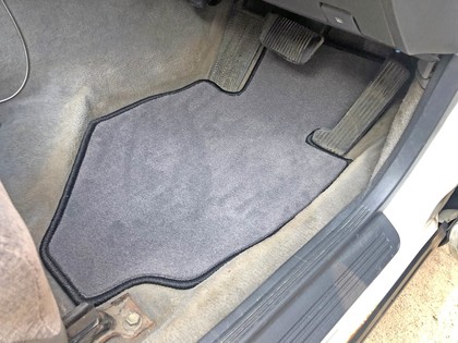 Коврики на Toyota Crown (S140) 1991&nbsp;-&nbsp;1995 в Улан-Удэ