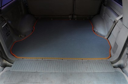 Ворсовые коврики на Toyota Land Cruiser 100 1998 - 2007 в Улан-Удэ Ворсовые коврики на Toyota Land Cruiser 100 1998 - 2007 в Улан-Удэ