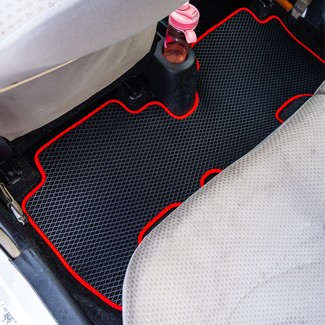 Ворсовые коврики на Toyota Vitz II 2005&nbsp;-&nbsp;2010 в Улан-Удэ