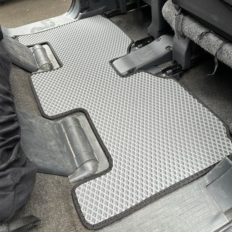 Коврики на Nissan Roox I 2009 - 2013 в Улан-Удэ Коврики на Nissan Roox I 2009 - 2013 в Улан-Удэ