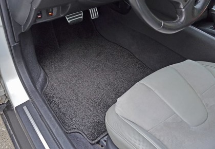 Коврики на Nissan GT-R 2007 - 2026 в Улан-Удэ Коврики на Nissan GT-R 2007 - 2026 в Улан-Удэ