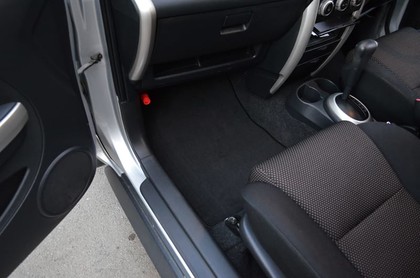 Ворсовые коврики на Toyota Ist I 2002 - 2007 в Улан-Удэ Ворсовые коврики на Toyota Ist I 2002 - 2007 в Улан-Удэ