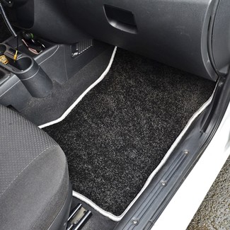 Коврики на Lada (ВАЗ) Kalina 2004 - 2018 в Улан-Удэ Коврики на Lada (ВАЗ) Kalina 2004 - 2018 в Улан-Удэ