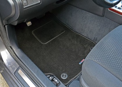 Ворсовые коврики на Toyota Camry (XV50) 2011&nbsp;-&nbsp;2018 в Улан-Удэ