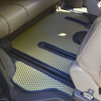 Коврики на Toyota Grand Hiace 1999&nbsp;-&nbsp;2002 в Улан-Удэ