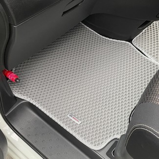 Коврики на Nissan Serena (C27) 2016&nbsp;-&nbsp;2022 в Улан-Удэ