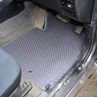 Коврики на Nissan Kix 2008 - 2012 в Улан-Удэ Коврики на Nissan Kix 2008 - 2012 в Улан-Удэ