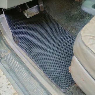 Коврики на Jeep Grand Cherokee (ZJ) 1992 - 1999 в Улан-Удэ Коврики на Jeep Grand Cherokee (ZJ) 1992 - 1999 в Улан-Удэ