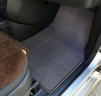 Коврики на Mercedes Vaneo 2001 - 2006 в Улан-Удэ Коврики на Mercedes Vaneo 2001 - 2006 в Улан-Удэ