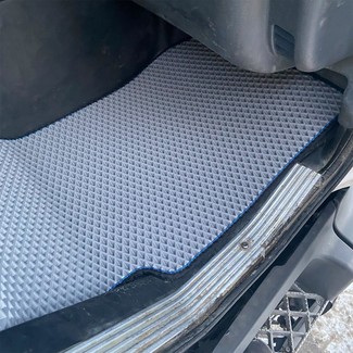 Коврики на Scania 4-series 1996 - 2007 в Улан-Удэ Коврики на Scania 4-series 1996 - 2007 в Улан-Удэ