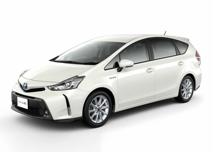 Коврики на Toyota Prius Alpha 2011&nbsp;-&nbsp;2021 в Улан-Удэ