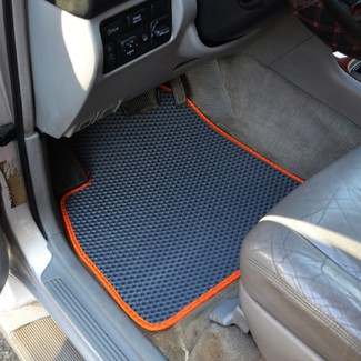 Ворсовые коврики на Toyota Land Cruiser 100 1998 - 2007 в Улан-Удэ Ворсовые коврики на Toyota Land Cruiser 100 1998 - 2007 в Улан-Удэ