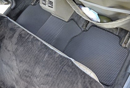 Коврики на Mercedes E (W210) 1995 - 2002 в Улан-Удэ Коврики на Mercedes E (W210) 1995 - 2002 в Улан-Удэ