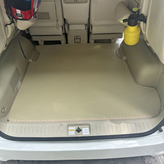 Ворсовые коврики на Nissan Elgrand (E51) 2002&nbsp;-&nbsp;2010 в Улан-Удэ