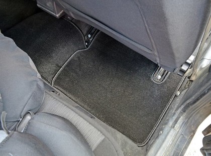 Ворсовые коврики на Lada (ВАЗ) 2110, 2111, 2112 1995 - 2014 в Улан-Удэ Ворсовые коврики на Lada (ВАЗ) 2110, 2111, 2112 1995 - 2014 в Улан-Удэ