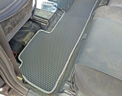 Коврики на Toyota Wish I 2003&nbsp;-&nbsp;2009 в Улан-Удэ