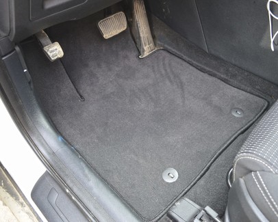 Ворсовые коврики на KIA Sportage IV 2016 - 2022 в Улан-Удэ Ворсовые коврики на KIA Sportage IV 2016 - 2022 в Улан-Удэ