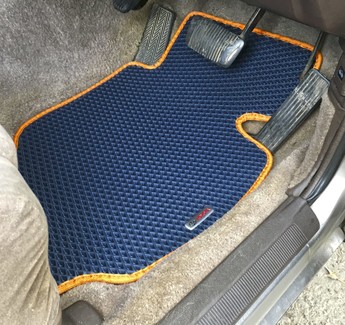 Коврики на Toyota Crown (S130) 1987&nbsp;-&nbsp;1999 в Улан-Удэ