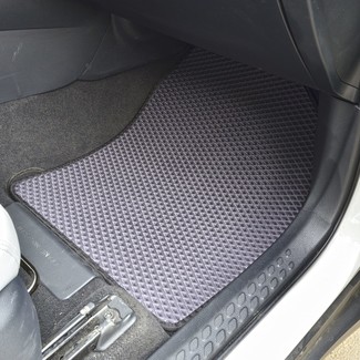 Ворсовые коврики на Toyota Izoa 2018 - 2026 в Улан-Удэ Ворсовые коврики на Toyota Izoa 2018 - 2026 в Улан-Удэ