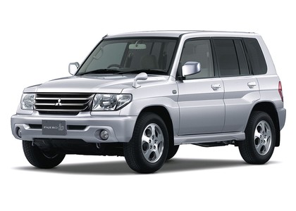 Коврики на Mitsubishi Pajero iO 1998&nbsp;-&nbsp;2007 в Улан-Удэ