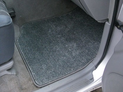 Ворсовые коврики на Toyota Land Cruiser 105 1998 - 2002 в Улан-Удэ Ворсовые коврики на Toyota Land Cruiser 105 1998 - 2002 в Улан-Удэ