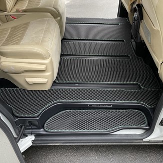 Коврики на Toyota Vellfire (H30) 2015 - 2023 в Улан-Удэ Коврики на Toyota Vellfire (H30) 2015 - 2023 в Улан-Удэ