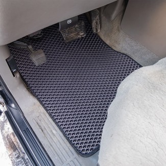 Ворсовые коврики на Chevrolet Tahoe II 1999 - 2007 в Улан-Удэ Ворсовые коврики на Chevrolet Tahoe II 1999 - 2007 в Улан-Удэ