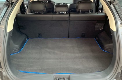 Коврики на Geely Atlas I 2016 - 2022 в Улан-Удэ Коврики на Geely Atlas I 2016 - 2022 в Улан-Удэ