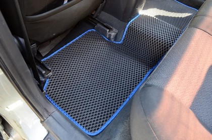 Ворсовые коврики на Toyota Avensis II 2002&nbsp;-&nbsp;2008 в Улан-Удэ