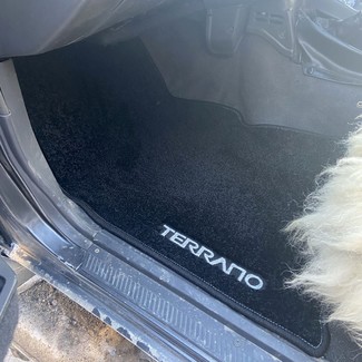 Коврики на Nissan Terrano I (WD21) 1985&nbsp;-&nbsp;1995 в Улан-Удэ