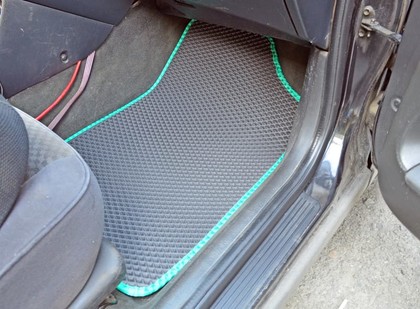 Коврики на Toyota Avensis I 1997&nbsp;-&nbsp;2002 в Улан-Удэ