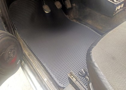 Ворсовые коврики на Lada (ВАЗ) 2101, 2102, 2103, 2104, 2105, 2106, 2107 1970&nbsp;-&nbsp;2012 в Улан-Удэ