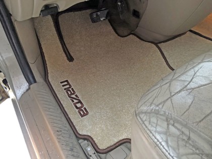 Ворсовые коврики на Mazda MPV II 1999 - 2006 в Улан-Удэ Ворсовые коврики на Mazda MPV II 1999 - 2006 в Улан-Удэ