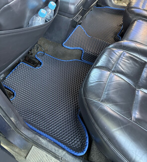 Коврики на Jeep Grand Cherokee (ZJ) 1992 - 1999 в Улан-Удэ Коврики на Jeep Grand Cherokee (ZJ) 1992 - 1999 в Улан-Удэ