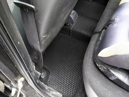 Ворсовые коврики на Renault Sandero I 2009&nbsp;-&nbsp;2014 в Улан-Удэ