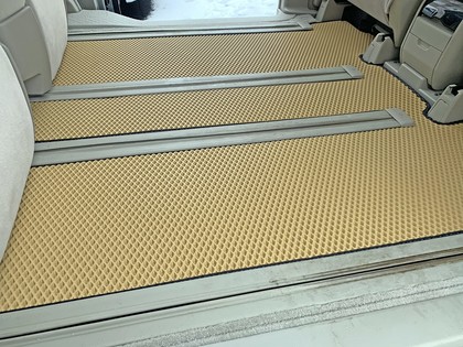 Ворсовые коврики на Toyota Estima III 2006&nbsp;-&nbsp;2019 в Улан-Удэ