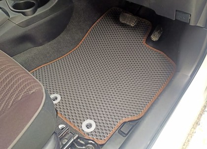 Ворсовые коврики на Toyota Aqua (P10) 2011&nbsp;-&nbsp;2021 в Улан-Удэ