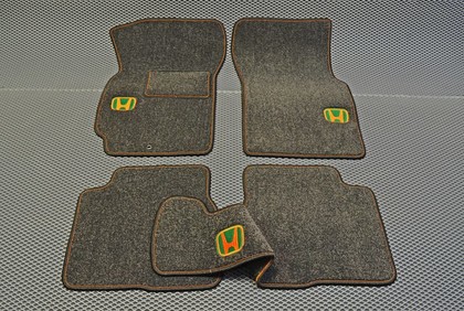 Ворсовые коврики на Honda HR-V I 1998 - 2005 в Улан-Удэ Ворсовые коврики на Honda HR-V I 1998 - 2005 в Улан-Удэ