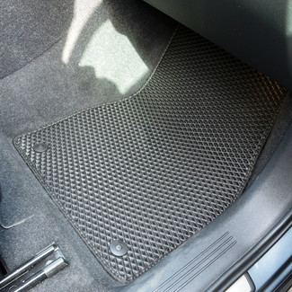 Коврики на Volvo XC40 2017 - 2026 в Улан-Удэ Коврики на Volvo XC40 2017 - 2026 в Улан-Удэ