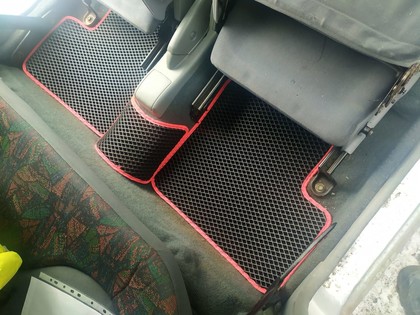 Коврики на Nissan Micra (K11) 1992&nbsp;-&nbsp;2003 в Улан-Удэ