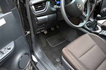 Ворсовые коврики на Toyota Fortuner II 2015&nbsp;-&nbsp;2026 в Улан-Удэ