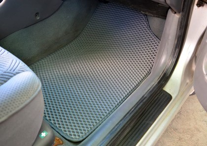 Коврики на Toyota Avensis I 1997&nbsp;-&nbsp;2002 в Улан-Удэ