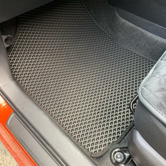 Ворсовые коврики на Toyota Corolla Fielder (E16) 2й рестайлинг 2017&nbsp;-&nbsp;2026 в Улан-Удэ