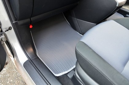 Ворсовые коврики на Mazda Premacy II 2005&nbsp;-&nbsp;2010 в Улан-Удэ