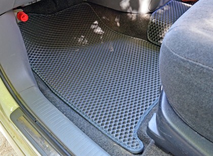 EVA коврики на Toyota Ipsum II 2001&nbsp;-&nbsp;2009 в Улан-Удэ