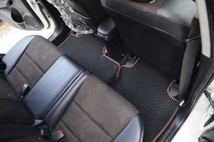 Коврики на Honda Fit Shuttle 2011 - 2015 в Улан-Удэ Коврики на Honda Fit Shuttle 2011 - 2015 в Улан-Удэ