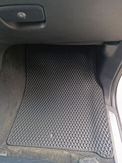 Ворсовые коврики на Jeep Grand Cherokee (WK2) 2010 - 2022 в Улан-Удэ Ворсовые коврики на Jeep Grand Cherokee (WK2) 2010 - 2022 в Улан-Удэ