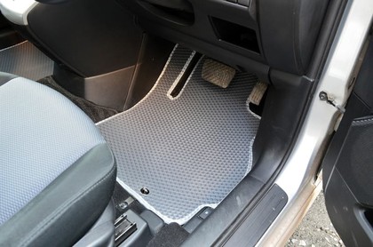 Ворсовые коврики на Mazda Premacy II 2005&nbsp;-&nbsp;2010 в Улан-Удэ